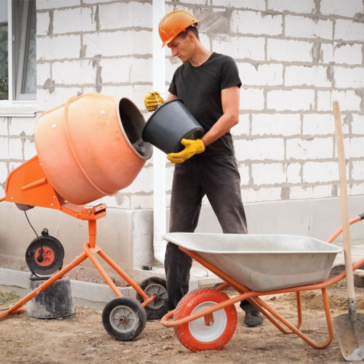 Vaciado de cemento en revolvedora portatil para mezcla
